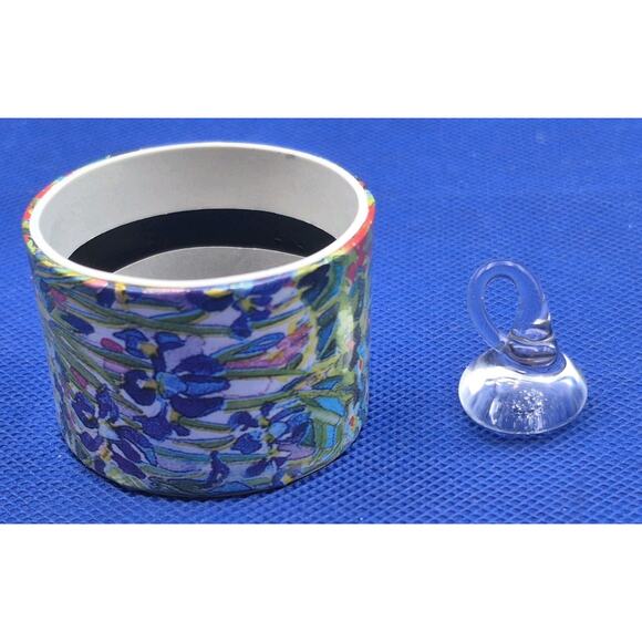 Vintage 1" Blown Glass Clear Chocolate Kiss in Tiny Gift Box - Picture 5 of 7